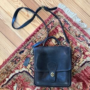 Vintage Coach Station Crossbody handbag